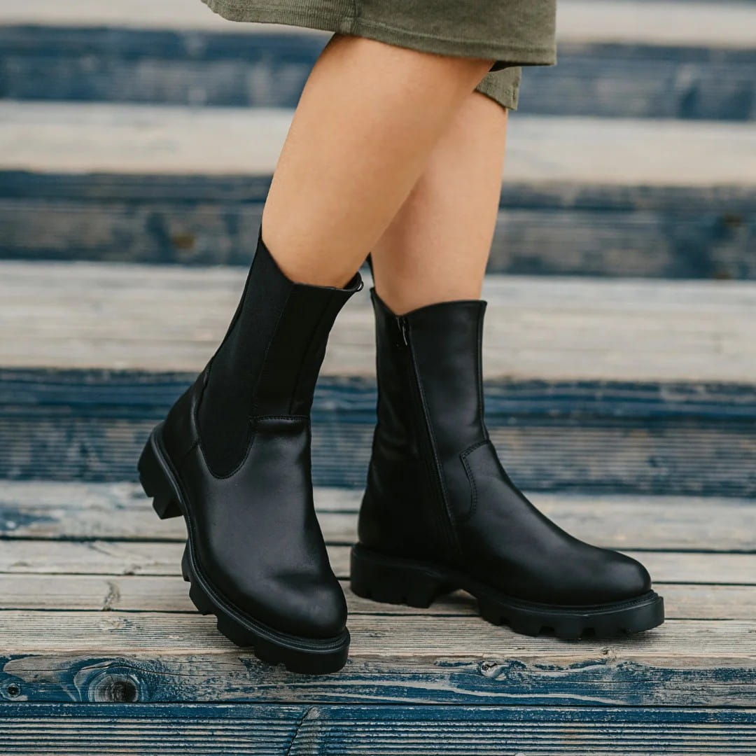 Women's Footwear