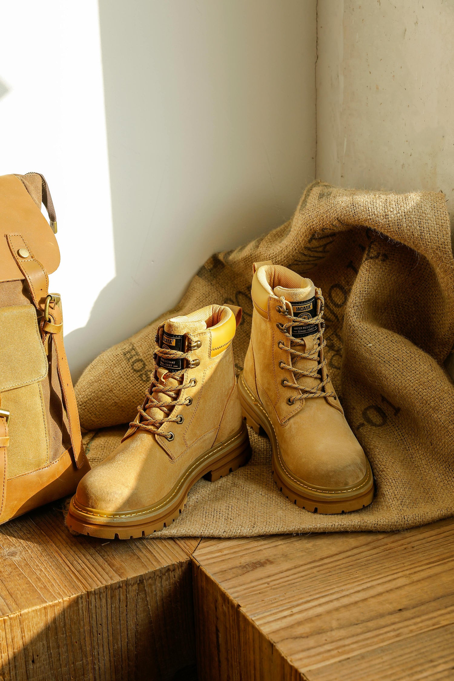 Men's Footwear