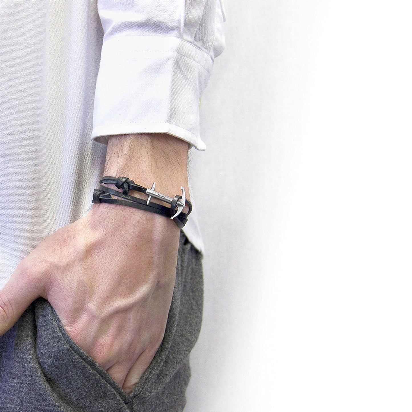 Admiral Anchor Silver and Flat Leather Bracelet - Coal Black